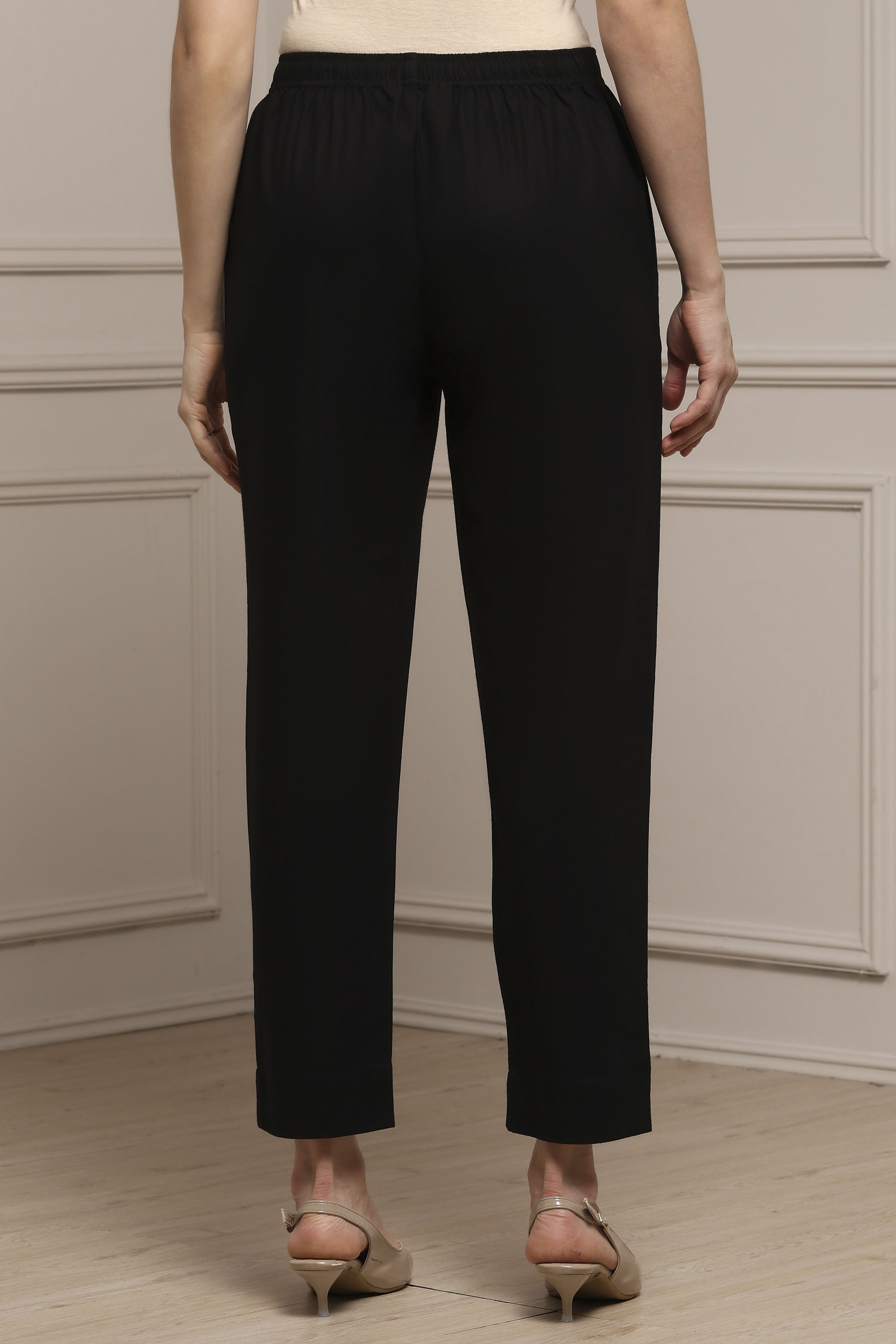 Blue Cotton Slim Pants image number 4
