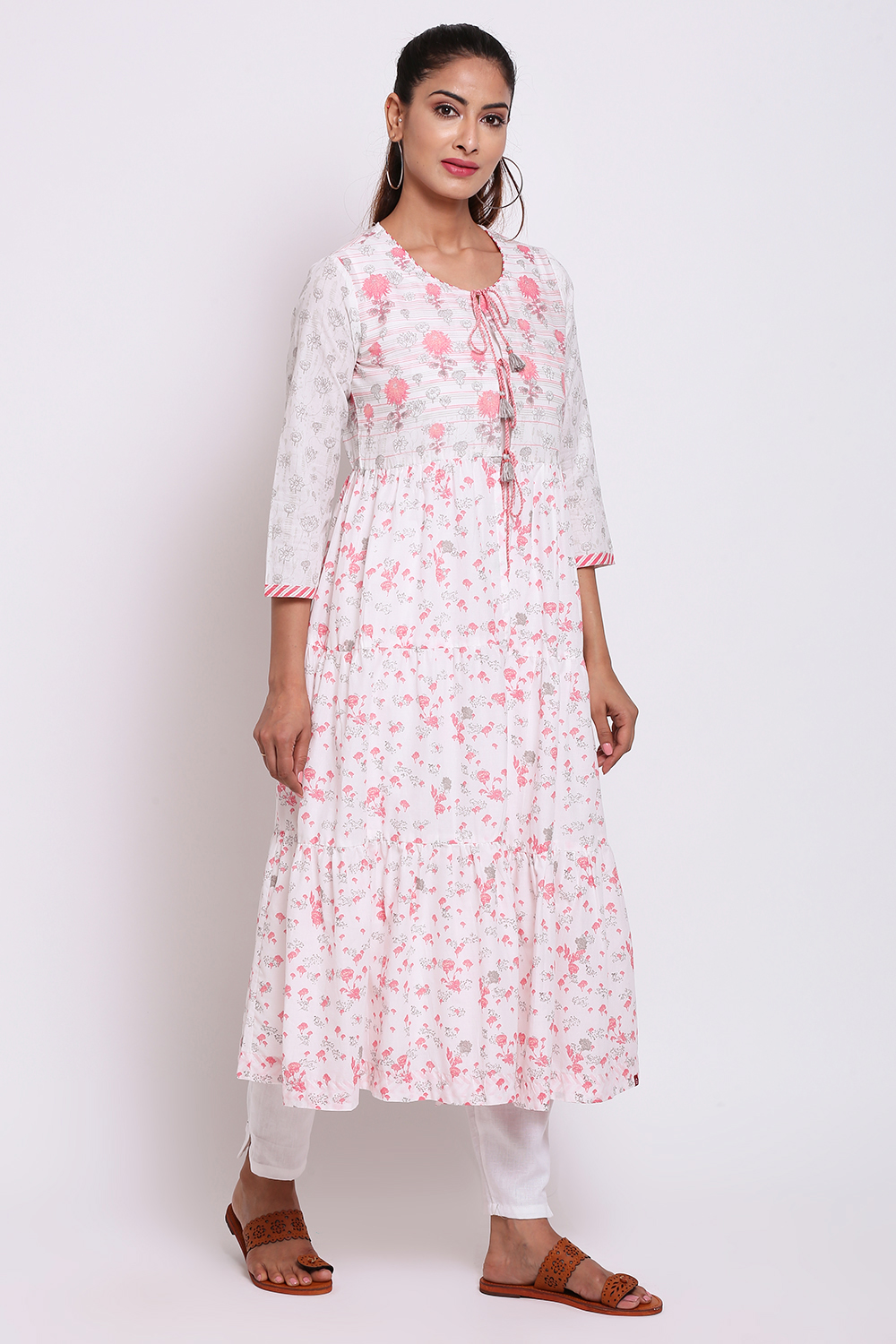 White Cotton Straight Printed Kurta image number 3