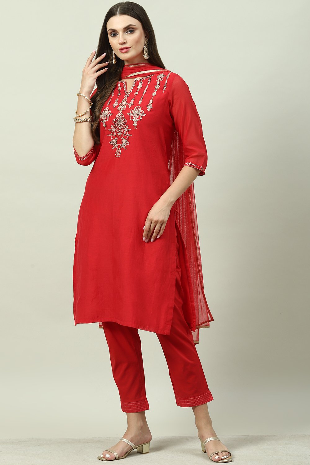 Red Art Silk Straight Kurta Slim Pant Suit Set image number 5