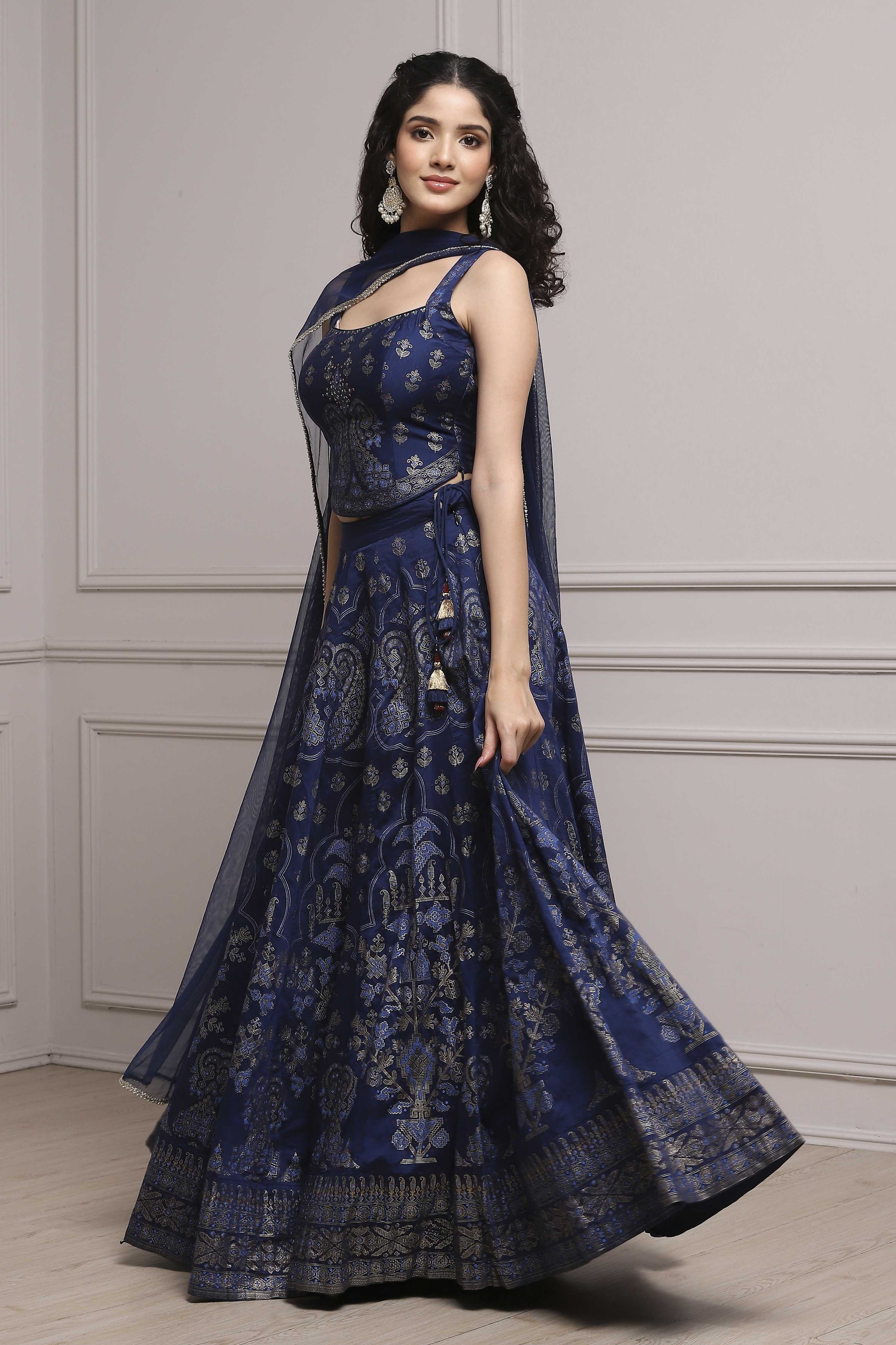 Blue Fitted Printed Lightweight Lehenga Set image number 3