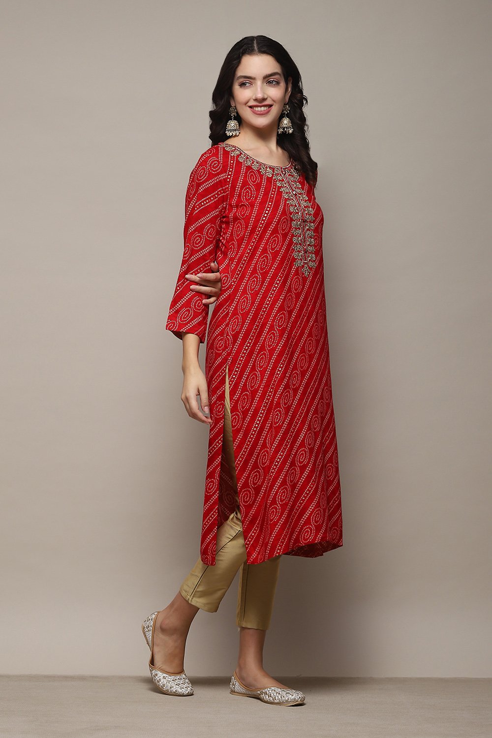 Red Rayon Straight Printed Kurta image number 4