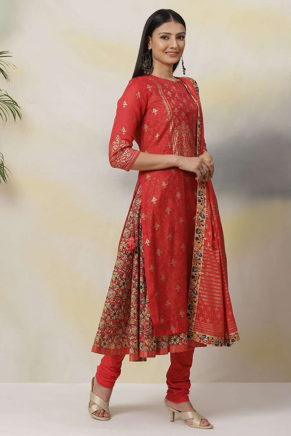 Red Art Silk Double Layered  Kurta Churidar Suit Set image number 8