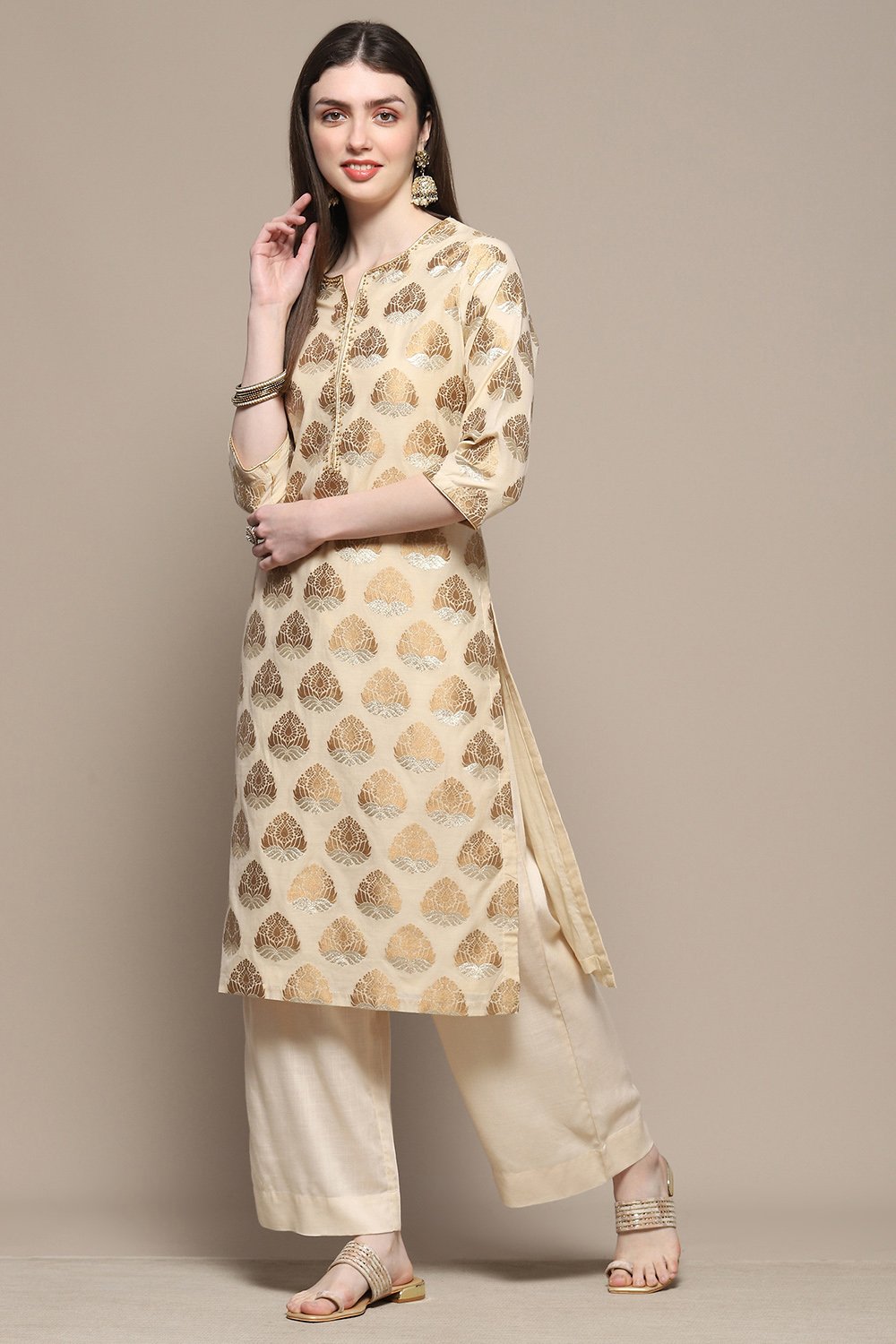 Off White Polyester Straight Kurta image number 2