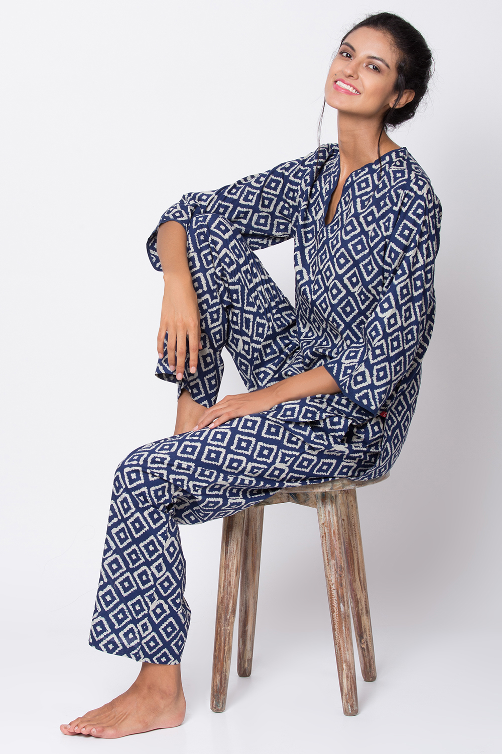 Navy Cotton Two Piece Printed Sleepwear Set image number 4