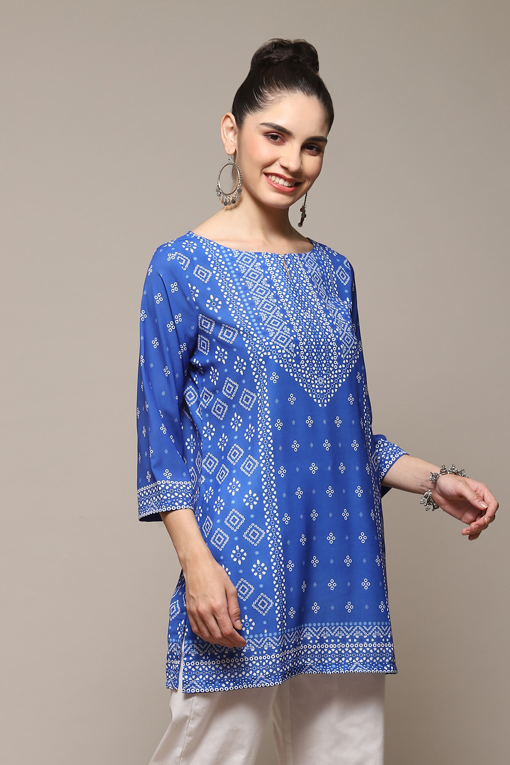 Deep Fuchsia LIVA Straight Printed Kurti image number 3