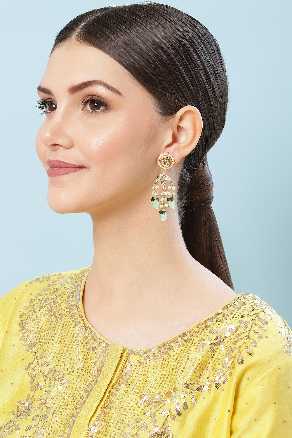 Mint Green Kundan Earrings image number 3