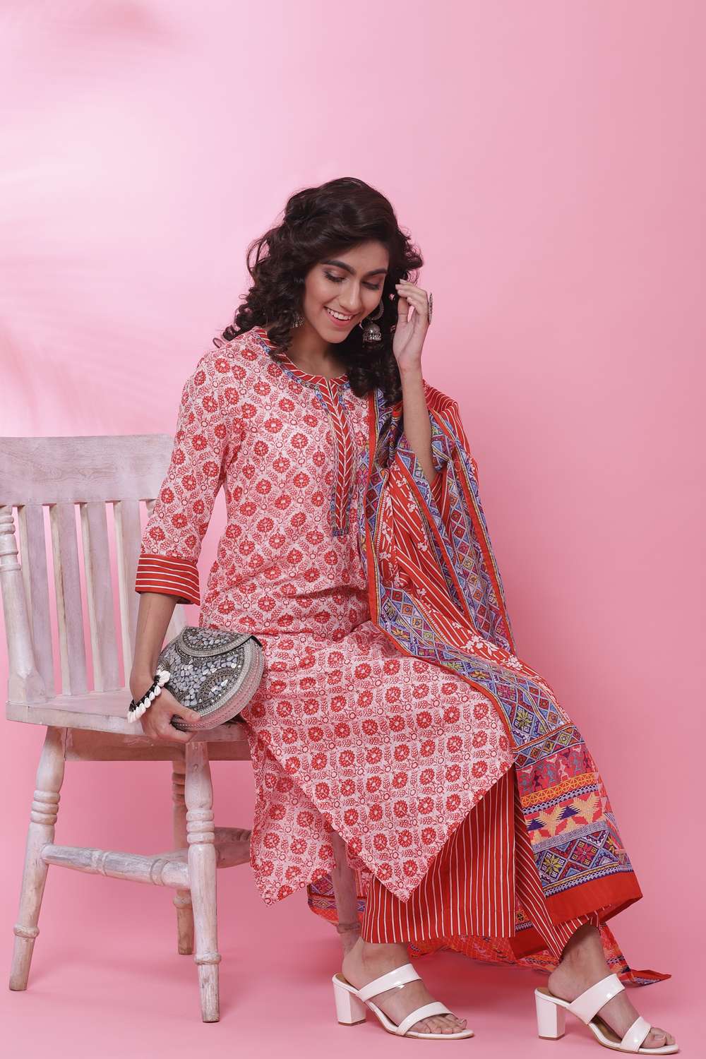 Red Cotton Straight Kurta Palazzo Suit Set image number 7