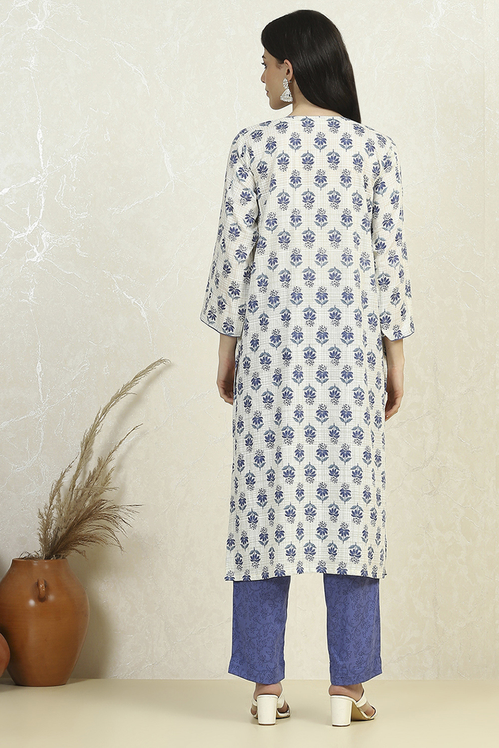 Orange Cotton Printed Embroidered Unstitched Suit Set image number 5
