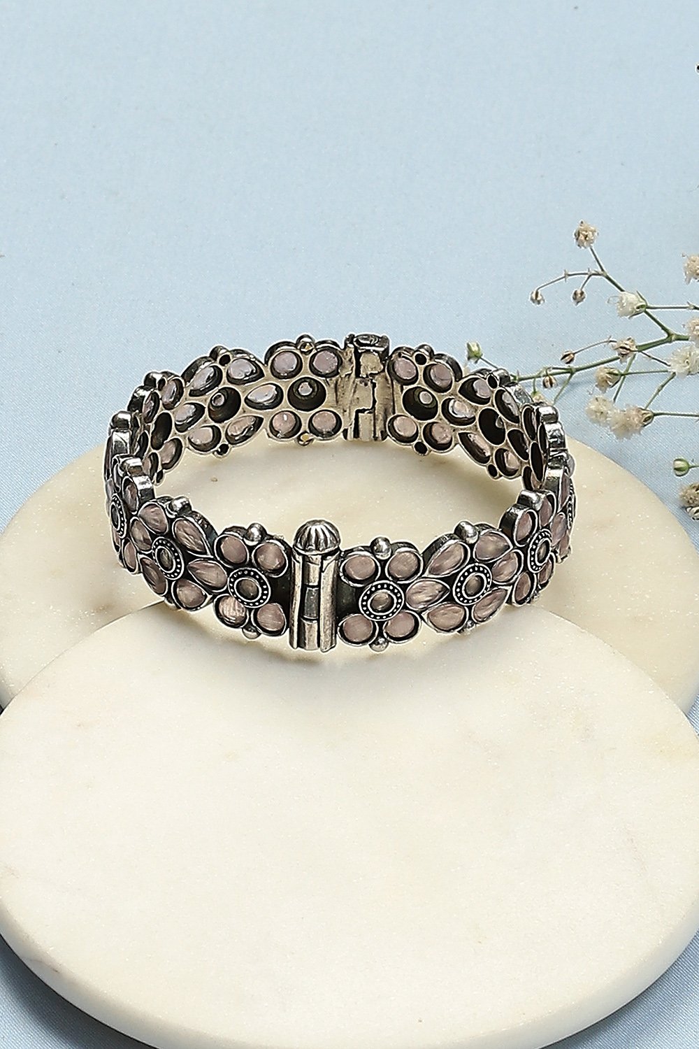 Vintage sales brass bangles