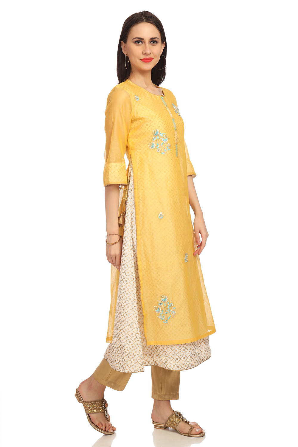 Yellow A-Line Art Silk Yarndyed Kurta image number 3